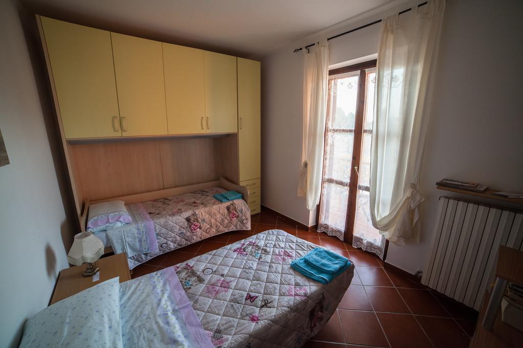 La Casetta Di Lina Villaromagnano Стая снимка